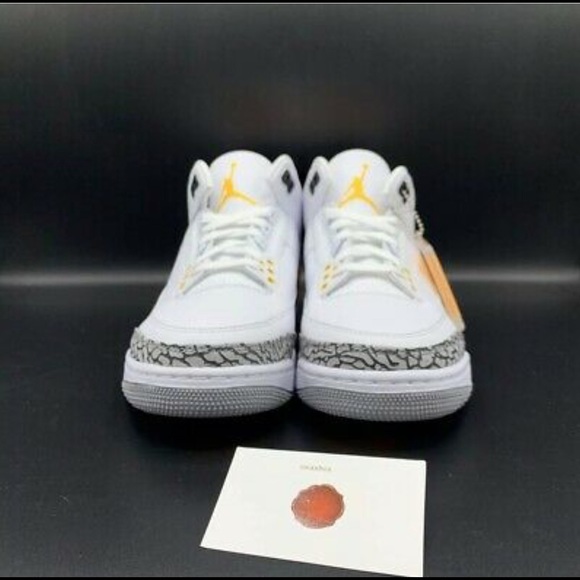 Jordan 4s - Picture 2 of 5